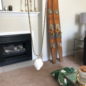 Kendra Scott necklace